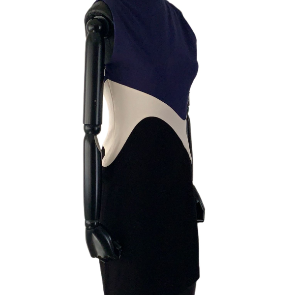 Vestido Emílio Pucci Tecido Estampado Azul Preta e Off-White