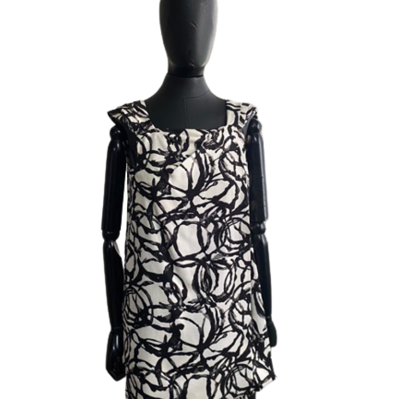 Vestido Gucci Branco C/ Preto-40 Vestido Gucci Branco C/ Preto-40