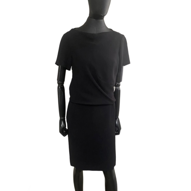 Vestido Louis Vuitton Preto-40 Vestido Louis Vuitton Preto-40