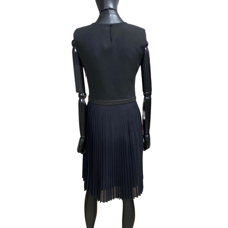 Vestido Maje Preto Babado Seda