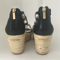 Sandália Jimmy Choo com Flor - 38