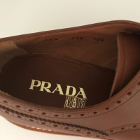 Sapato Prada Brogue Oxford Caramelo