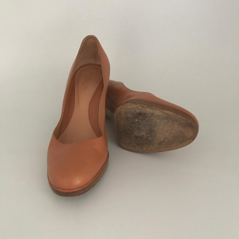 Sapato Sergio Rossi Pump Couro Caramelo - 37 Sapato Sergio Rossi Pump Couro Caramelo - 37