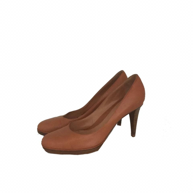 Sapato Sergio Rossi Pump Couro Caramelo - 37 Sapato Sergio Rossi Pump Couro Caramelo - 37