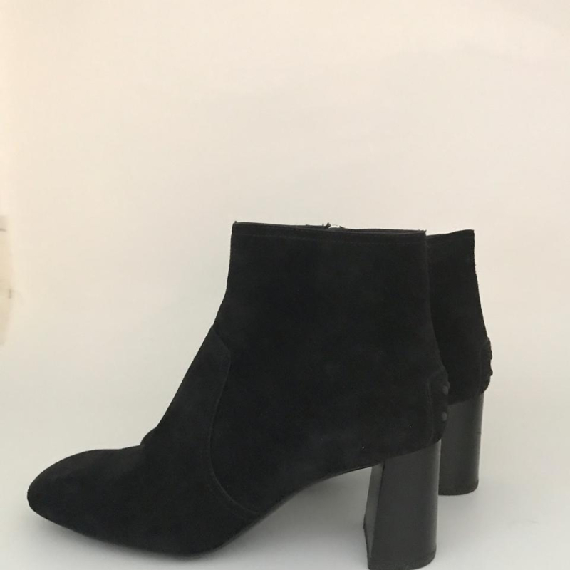 Bota Tod's Camurça Preta  Bota Tod's Camurça Preta