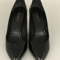 Sapato Louis Vuitton Verniz Preto - 35