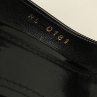 Sapato Louis Vuitton Verniz Preto - 35