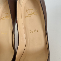 Peep Toe Christian Louboutin Couro Marrom